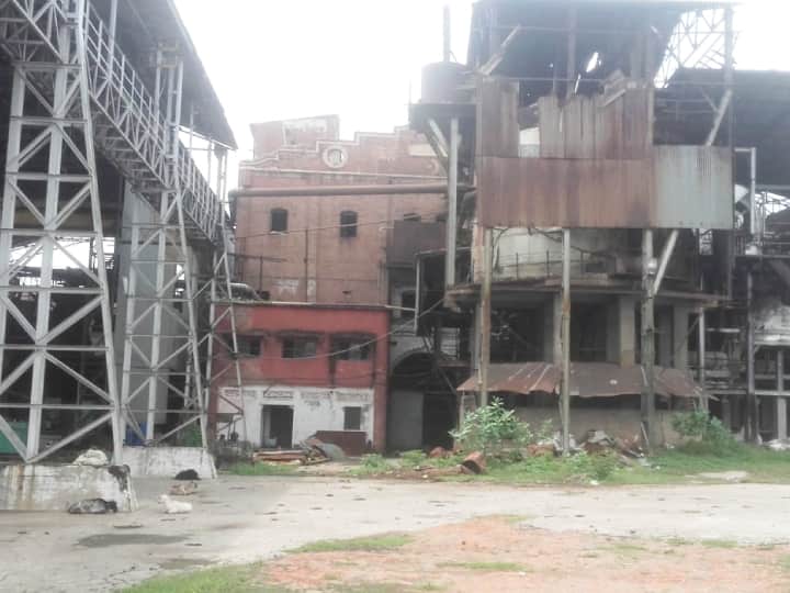 Bihar Minister Pramod Kumar in action said to auction Sasamusa sugar mill and give money to sugarcane farmers ann बिहारः ‘एक्शन’ में मंत्री प्रमोद कुमार, कहा- सासामुसा चीनी मिल को नीलाम करें, गन्ना किसानों को दें उनका पैसा