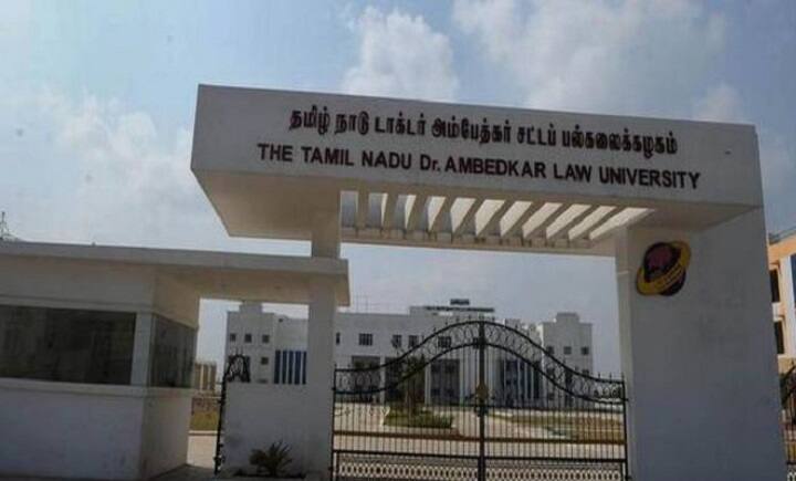 TNDALU Admission 2021: Last date for application to law courses at 13 law colleges of TN law university TNDALU Admission 2021: சிவில் லாவா? கிரிமினல் லாவா? - 5 ஆண்டு சட்டப்படிப்பு விண்ணப்பிக்க இன்றே கடைசி!