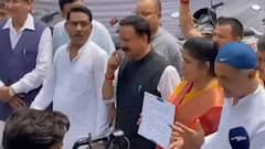 Uttarakhand Monsoon Session: विधानसभा सत्र के दौरान विपक्ष के नेताओं ने किया जबरदस्त हंगामा