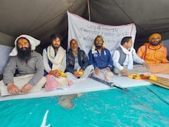 Devasthanam Board: केदारनाथ में देवस्थानम बोर्ड का विरोध जारी, तीर्थ पुरोहितों के समर्थन आईं महिलाएं