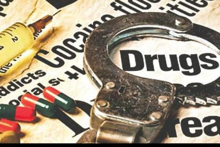 Female passenger arrested at Mumbai airport with drugs worth 18 crores arrived in India from Zambia to deliver drugs ANN 18 करोड़ की ड्रग्स के साथ महिला यात्री मुंबई एयरपोर्ट पर गिरफ्तार, ज़ाम्बिया से ड्रग्स की डिलीवरी करने पहुंची थी भारत