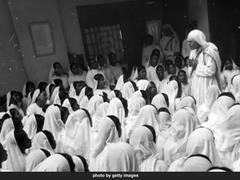 Mother Teresa : मदर तेरेसा... परदेशातून आल्या, भारताच्या झाल्या, आयुष्यभर केली वंचितांची सेवा
