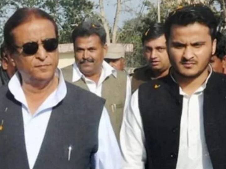 Rampur court framed charges on Azam Khan and his son in two PAN card case ANN दो पैन कार्ड मामले में बढ़ी आजम खान और उनके बेटे की मुश्किलें, रामपुर कोर्ट ने तय किए आरोप