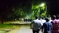 BHU में आधी रात को छात्रों के बीच चले लाठी-डंडे, जमकर हुआ हंगामा| High Alert| Hindi News