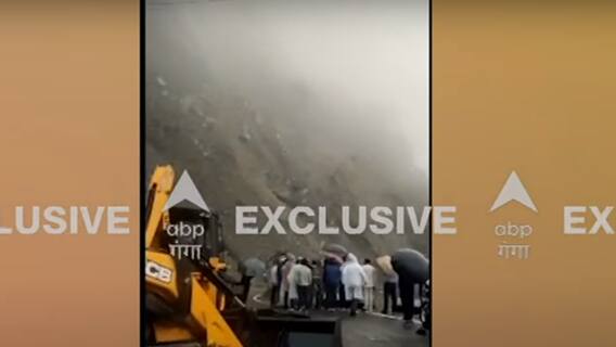 Monsoon 2021: Landslide से Mussoorie-Dehradun Marg बंद, भारी बारिश के कारण सड़क पर आया मलबा