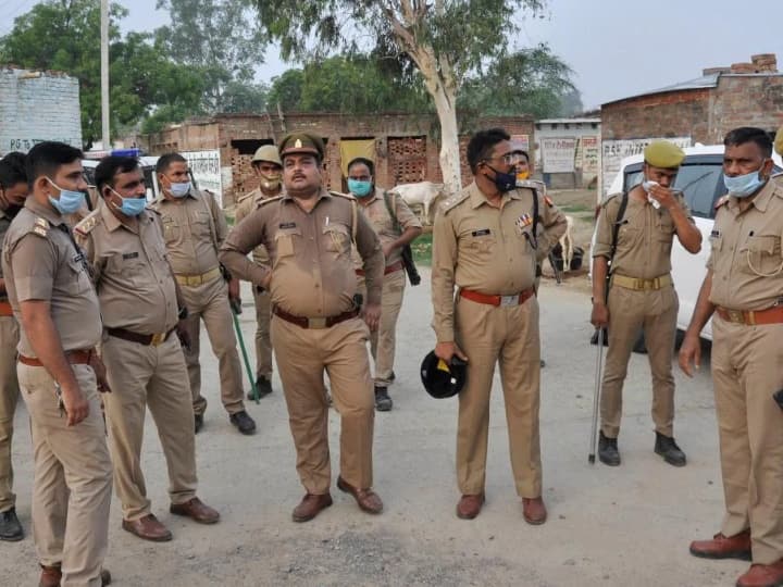Relief to the policemen Kanpur Police uttar pradesh ANN कानपुर पुलिस के फैसले दे रहे पुलिसकर्मियों को राहत, पारदर्शी व्यवस्था में सबकी तय हो रही जिम्मेदारी