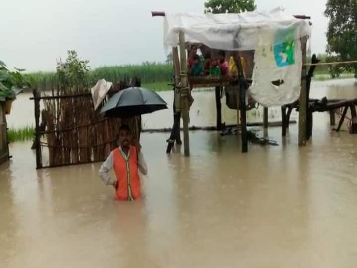 Bihar News: Danger of floods looming over North Bihar again, problems increased after discharge from Gandak barrage ann Bihar News: उत्तर बिहार पर फिर से मंडरा रहा बाढ़ का खतरा, गंडक बराज से डिस्चार्ज के बाद बढ़ी परेशानी