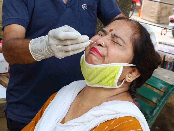 Kerala reports 32801 new COVID 19 cases and 179 deaths Kerala Coronavirus Case: केरल में आए कोरोना के 32 हजार से अधिक मामले, 179 मरीजों की मौत