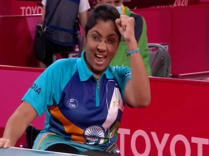 Tokyo paralympics: Women's Table tennis class 4 India's Bhavina patel beats World no2 and Defending champion Rankovic in quarterfinals Tokyo Olympics | டோக்கியோ பாராலிம்பிக் : நடப்பு பாராலிம்பிக் சாம்பியனை வீழ்த்தி பவினா அரையிறுதிக்கு தகுதி !