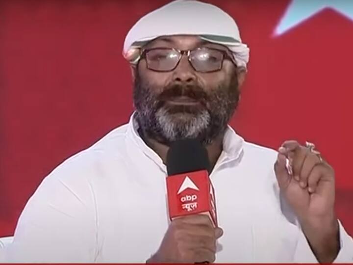 UP Election: अजय कुमार लल्लू का तंज, कहा- लड़ने वाले का नाम प्रियंका गांधी और घर में बैठने वाले का अखिलेश Ajay Kumar Lallu takes a jibe at Akhilesh Yadav over Lakhimpur Incident UP Election: अजय कुमार लल्लू का तंज, कहा- लड़ने वाले का नाम प्रियंका गांधी और घर में बैठने वाले का अखिलेश