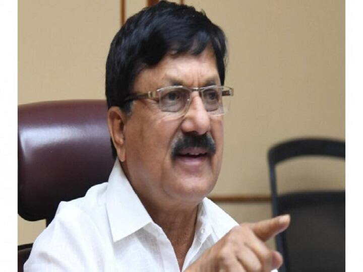 Karnataka ex-Women Commission official's shocking remark on Mysuru rape victim and bjp home minister araga jnanendra காங்கிரஸ் என்னை ரேப் பண்ணுது.. அந்த பொண்ணு ஏன் தனியா போச்சு.. வன்கொடுமை செய்யப்பட்ட பெண்ணை இகழ்ந்த பாஜக அமைச்சர்..!