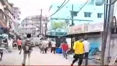 Duare Sarkar: দুয়ারের সরকার ফর্ম ফিল-আপের সময় কামারহাটিতে তৃণমূল অফিসে বোমা-গুলি, জখম ৬ । Bangla News