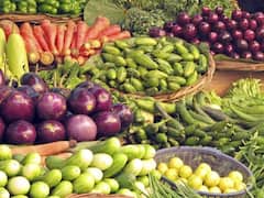 வெள்ளிக்கிழமை நல்ல சாம்பார் வைக்கனுமா... இன்றைய காய்கறிகள் விலை இது தான்!