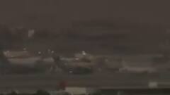 ફટાફટઃ કાબુલ એરપોર્ટ બહાર થયેલા આત્મઘાતી હુમલામાં 13 લોકોએ ગુમાવ્યા જીવ