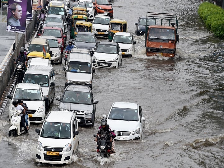 India Monsoon Update: Heavy rain likely in UP, Uttarakhand, Bihar today, Know weather updates Monsoon Update: आज यूपी, उत्तराखंड, बिहार में भारी बारिश की संभावना, पढ़िए मौसम अपडेट