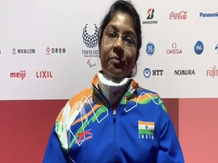 Bhavina Patel Profile : Tokyo 2020 first ever Indian table tennis player to earn a Paralympics medal Bhavina Patel Profile | டோக்கியோ பாராலிம்பிக்கில், இந்தியாவிற்கு முதல் பதக்கத்தை உறுதி செய்த பவினா கடந்துவந்த பாதை !