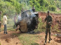 बिहार: नक्सलियों ने सड़क निर्माण कंपनी से मांगी लेवी, काम में लगे मजदूरों को पीटा, ऑटो में लगाई आग