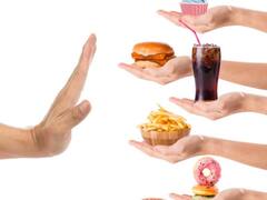 शरीर में कोलेस्ट्रॉल को बढ़ा देती हैं ये 4 चीजें, आज ही आपनी डाइट से हटा दें