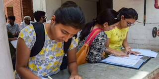 Kolkata Admission crisis:ভর্তি-সংকট ভয়াবহ? শহরের আট কলেজে ১১ হাজার আসনে আবেদন ৩ লক্ষাধিক