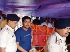 Bihar Crime: मोतिहारी में घर में घुसकर स्वर्ण व्यवसायी की हत्या, पहले हाथ-पैर बांधा, फिर मुंह पर सेलो टेप चिपकाया