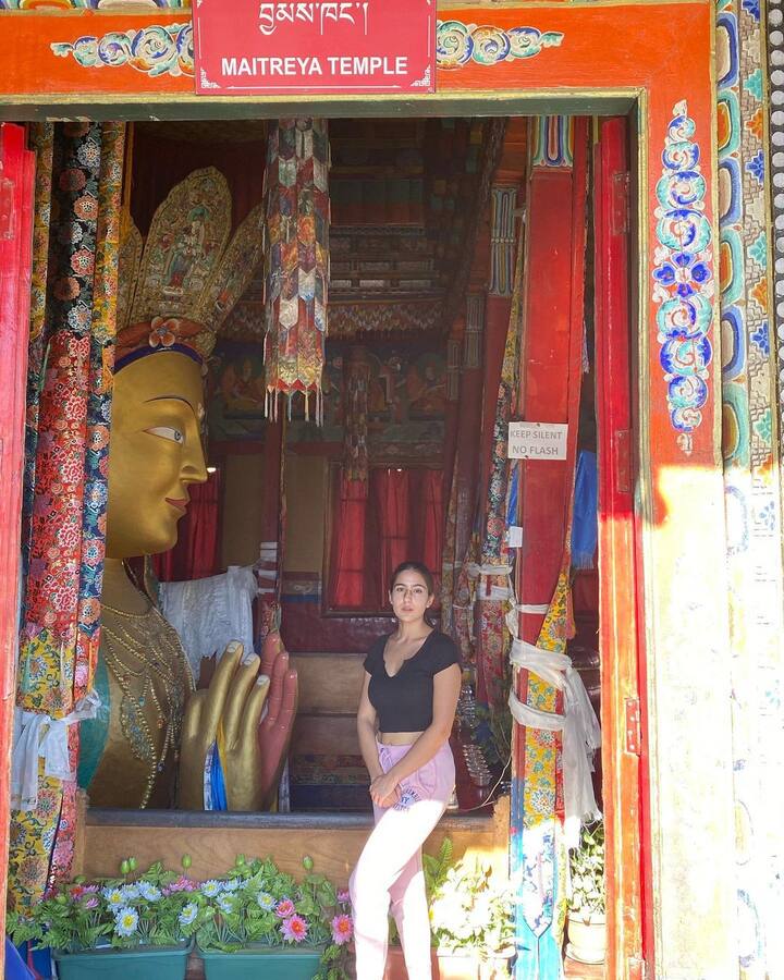 Daughter of Bollywood actors Saif Ali Khan and Amrita Singh, Sara started her career starring opposite Sushant Singh Rajput in the 2018 movie ‘Kedarnath’. (Image courtesy - @saraalikhan95/Instagram)