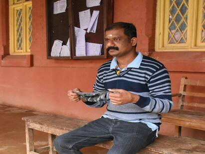 Sayan cell phone evidence hidden in Kodanad case கோடநாடு வழக்கு: பறிமுதல் செய்து 5 ஆண்டுகள்... எங்கே சயனின் மொபைல் போன்கள்? முறையிட முடிவு!