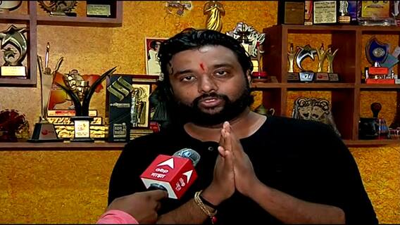 देवबाभळी नाट्यसंहितेसाठी दिग्दर्शक, लेखक Prajakt Deshmukh यांना साहित्य अकादमी युवा पुरस्कार जाहीर