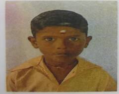 ரயில் தண்டவாளத்தில் ஓடிய மாட்டை காப்பாற்ற சென்ற சிறுவன் ரயில் மோதி பலியான பரிதாபம்