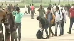 Afghanistan में फंसे आज तक कुल 550 भारतीयों को सरकार लाई वापस | Top News