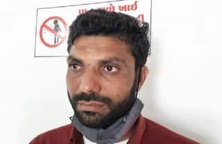 Navsari : પરણીત યુવકે 21 વર્ષીય યુવતીને લગ્ન કરવા માટે આપી ધમકી ને પછી તો યુવતીએ....