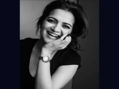 Anchor DD pics | சாரிகா என் சாரிகா.. அடிமன வேர்களை வேர்களை கொய்கிறாய் - டிடி  போட்டோஷூட்