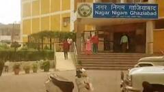 Ghaziabad: विज्ञापन कंपनी लगा गई नगर निगम को करोड़ों का चूना | Hindi News