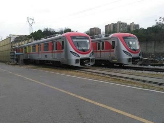 Navi Mumbai Metro: नवी मुंबई के लोग भी जल्द उठा सकेंगे मेट्रो के सफर का आनंद, आज से शुरू होगा ट्रायल रन Navi Mumbai Metro: नवी मुंबई के लोग भी जल्द उठा सकेंगे मेट्रो के सफर का आनंद, आज से शुरू होगा ट्रायल रन