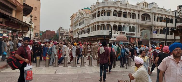 Massive protests ahead of Jallianwala Bagh inauguration, farmers block roads, clash with police ਜਲ੍ਹਿਆਂਵਾਲਾ ਬਾਗ ਦੇ ਉਦਘਾਟਨ ਤੋਂ ਪਹਿਲਾਂ ਭਾਰੀ ਵਿਰੋਧ, ਕਿਸਾਨਾਂ ਨੇ ਬੰਦ ਕੀਤੇ ਰਸਤੇ, ਪੁਲਿਸ ਨਾਲ ਧੱਕਾ-ਮੁੱਕੀ