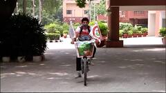 Hindi News: यूपी के युवक ने साइकिल से तय की कौशांबी से दिल्ली की यात्रा, कारण जानकर आप भी कहेंगे 'वाह'