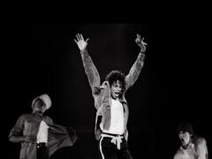 HBD Micheal Jackson | அன்னையின் கருவினில் புரண்டதும் நடனம் தொடங்கி விட்டேன் - மைக்கேல் ஜாக்சன் பிறந்தநாள் ஸ்பெஷல் ஆல்பம்