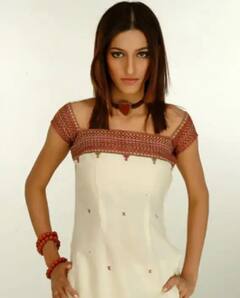 Shruti Haasan Pics: ১৭ বছর বয়সে প্রথম মডেলিং, পুরনো সেই ছবি শেয়ার শ্রুতি হাসানের