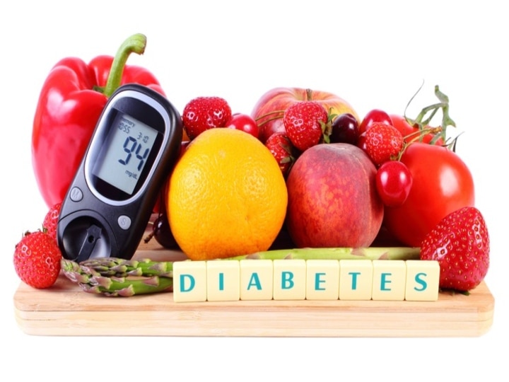 Diet For Diabetics: डायबिटीज में कैसा होना चाहिए डाइट प्लान, जानिए कौन से फल सब्जी और अनाज खाएं