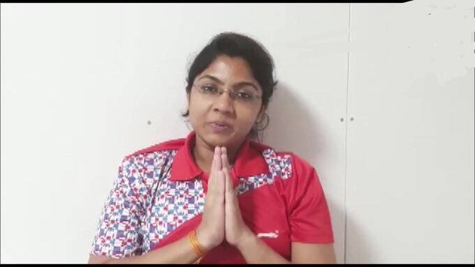 তাঁর পায়ে অস্ত্রোপচারও হয়েছিল। তবে লাভ হয়নি। বরাবরের মতো হাঁটার ক্ষমতা হারান ভাবিনাবেন পটেল।