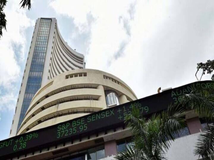 Share News: government to sell its shares in RCF and NFL, target is to raise 1200 to 1500 crore rupees Share News: आरसीएफ, एनएफएल में दिसंबर तक अपने शेयर बेचेगी सरकार, 1200 से 1500 करोड़ जुटाने का है लक्ष्य