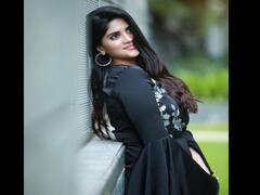 Actress Megha Akash pics | காத்திருந்தால் எதிா் பாா்த்திருந்தால் ஒரு நிமிஷமும் வருஷமடி - மேகா ஆகாஷ் ஆல்பம்