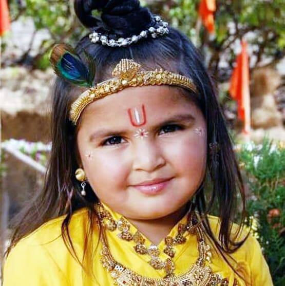 कलर्स के शो 'जय श्री कृष्ण' में कृष्ण का रोल धृति भाटिया ने निभाया था. धृति की एक्टिंग ने लोगों का दिल जीत लिया था. ये शो रामानंद सागर के शो 'श्री कृष्णा' का रीमेक था.