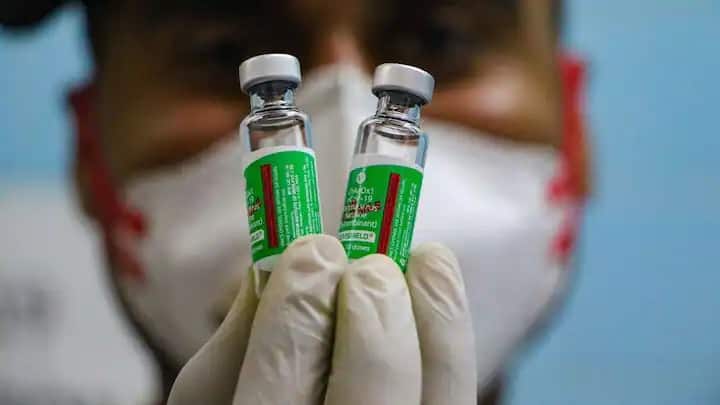 AstraZeneca Vaccine: Bad news for those getting Covishield! AstraZeneca company admitted side effects like blood clotting કોવિશિલ્ડ રસી લેનારાઓ માટે ખરાબ સમાચાર! એસ્ટ્રાઝેનેકા કંપનીએ લોહી ગંઠાઈ જવા જેવી આડ અસરો સ્વીકારી