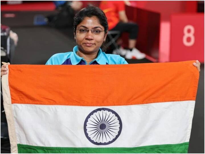 Tokyo Paralympic 2020: Bhavina Patel was doing exercise with Robot of Table Tennis in Ahmedabad ભાવિના પટેલ અમદાવાદમાં ક્યાં ચાર લાખ રૂપિયાના રોબોટ સામે રમીને ટેબલ ટેનિસની પ્રેક્ટિસ કરતી હતી ?