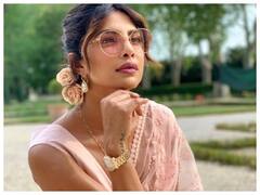 Priyanka Chopra आज भी हैं पक्की देसी, यकीन न हो तो देखें उनका Indian Look