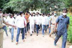 In Pics: రాష్ట్రంలో టీఆర్ఎస్.. కేంద్రంలో బీజేపీ.. ఇంకో 20 ఏళ్లు ఇంతే.. మంత్రి ఆసక్తికర వ్యాఖ్యలు