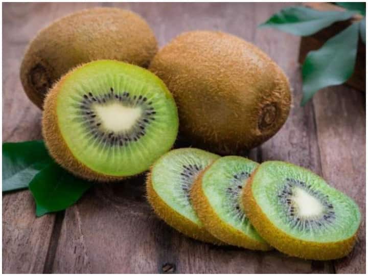 Health and Fitness, Eating These Fruits Benefits in Blood Pressure And Watermelon Mango kiwi Banana Control Blood Pressure Health and Fitness:  इन फलों को खाने से ब्लड प्रेशर (Blood Pressure) रहता है कंट्रोल, जानें