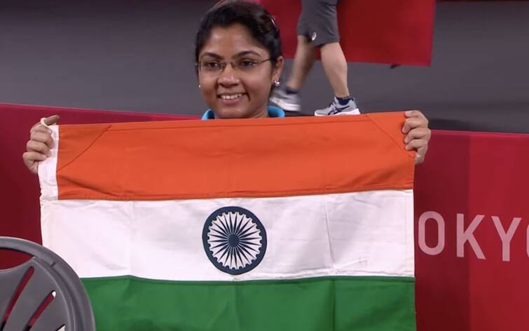 Tokyo Paralympics 2020 India Bhavinaben Patel Takes Home Silver Loses China Table Tennis Final Bhavinavben Wins Silver : पॅरालिम्पिकमध्ये भविना पटेलनं रचला इतिहास; रौप्य पदाकावर कोरलं नाव
