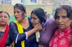 ਮਹਿਲਾ ਵਿੰਗ ਦੀਆਂ ਪ੍ਰਦਰਸ਼ਨਕਾਰੀਆਂ ਅੱਗੇ ਪੁਰਸ਼ ਮੁਲਾਜ਼ਮ ਤਾਇਨਾਤ ਕਰਨਾ ਗਲਤ, 'ਆਪ' ਦੀਆਂ ਮਹਿਲਾ ਵਿਧਾਇਕਾਂ ਨੇ ਕੀਤੀ ਨਿੰਦਾ