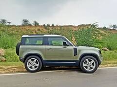 Land Rover Defender 90: ਬਾਰਸ਼ ਤੇ ਭੀੜੀਆਂ ਗਲੀਆਂ ਲਈ ਇੰਝ ਫਾਇਦੇਮੰਦ ਇਹ SUV, ਵੇਖੋ ਤਸਵੀਰਾਂ